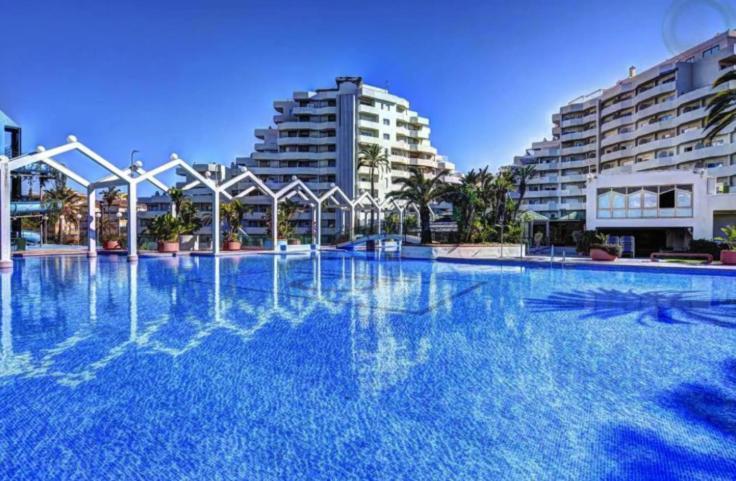Benal Suite, Parque Acuatico Y Vistas Al Mar Lejlighed Benalmádena