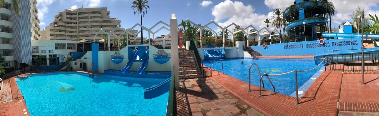 Benal Suite, Parque Acuatico Y Vistas Al Mar Lejlighed Benalmádena