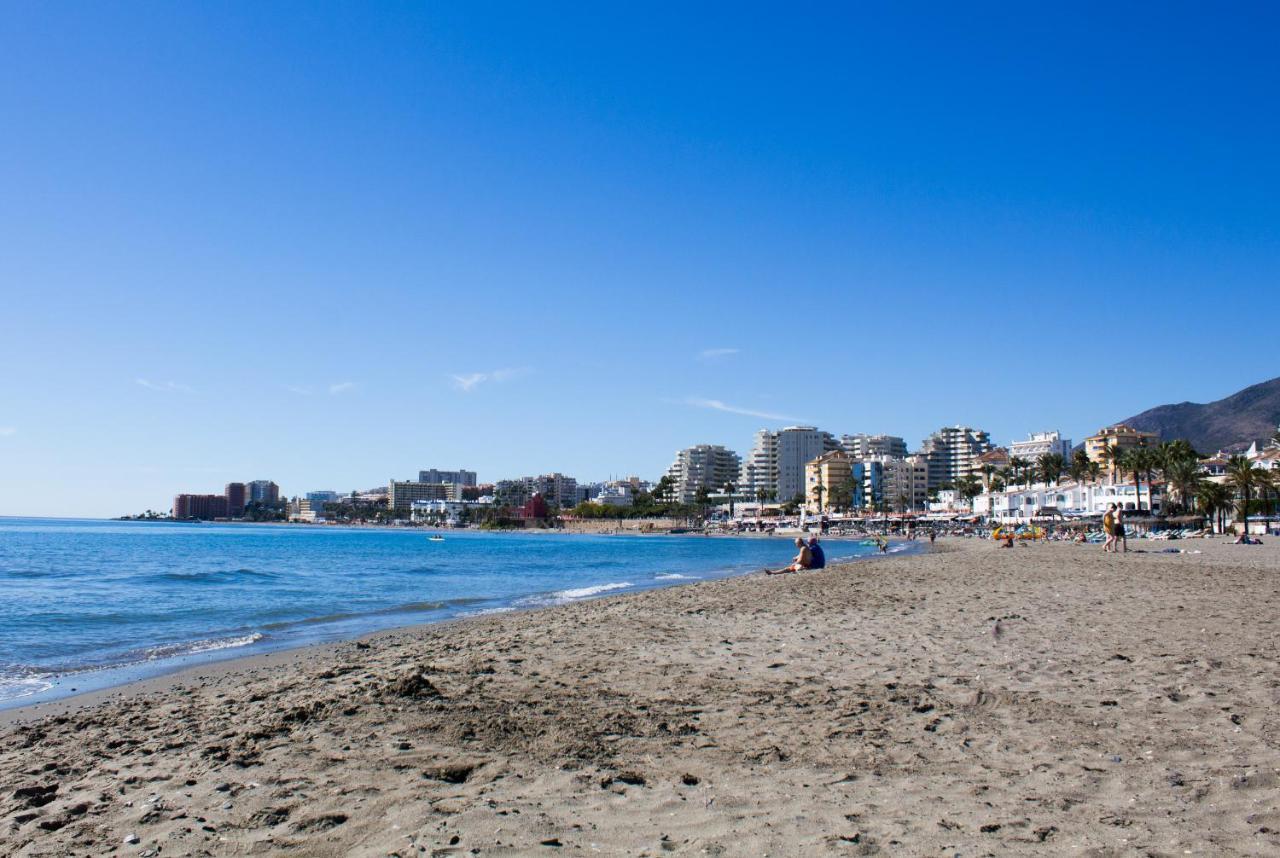 Benal Suite, Parque Acuatico Y Vistas Al Mar Lejlighed