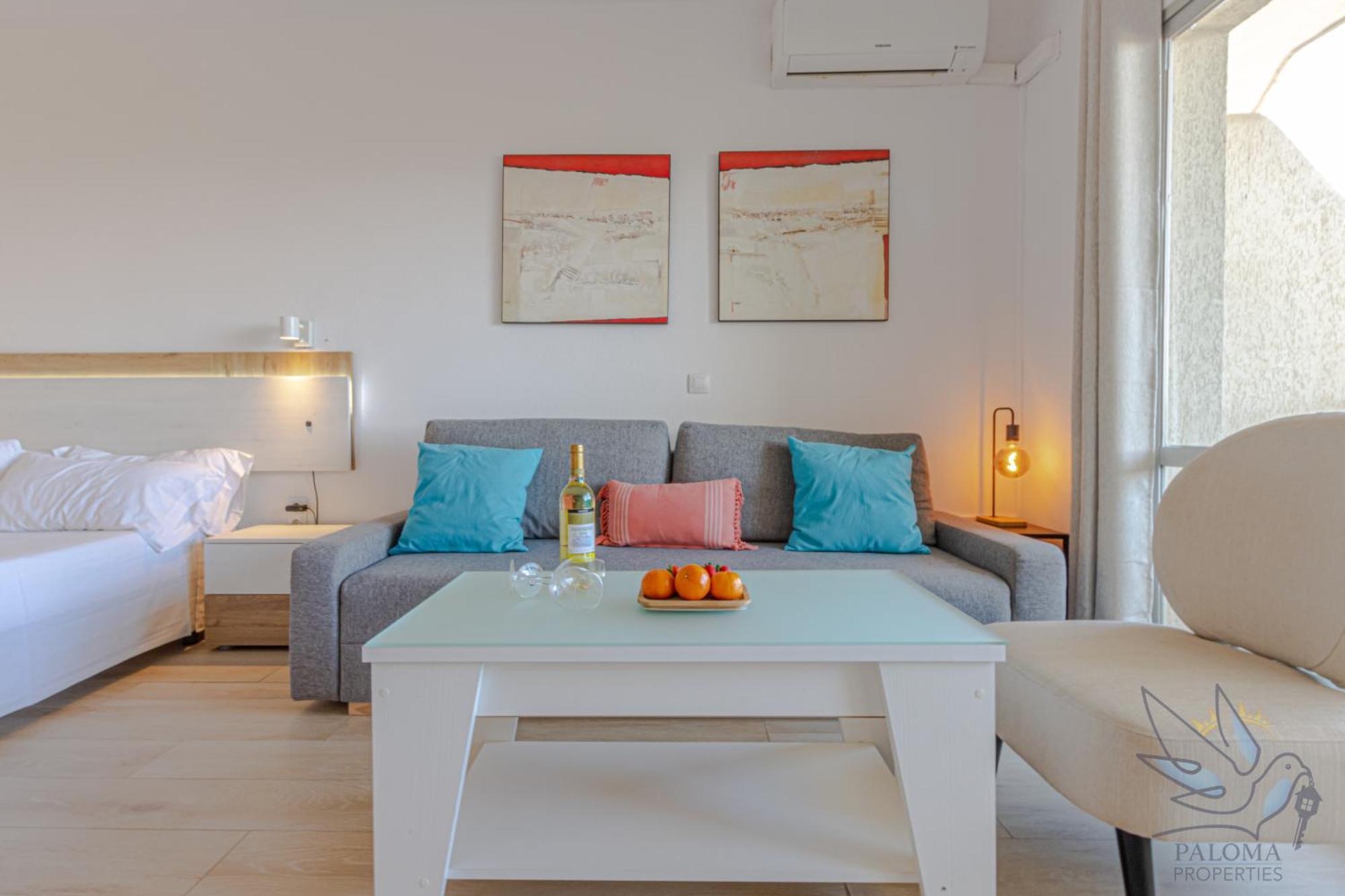 Benal Suite, Parque Acuatico Y Vistas Al Mar Lejlighed *