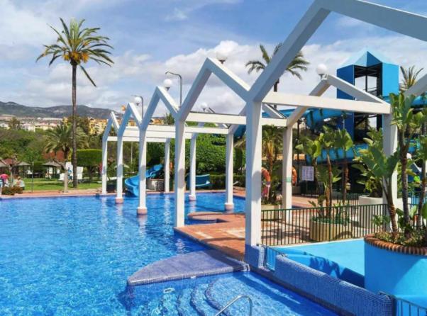 Benal Suite, Parque Acuatico Y Vistas Al Mar Apartment Benalmádena